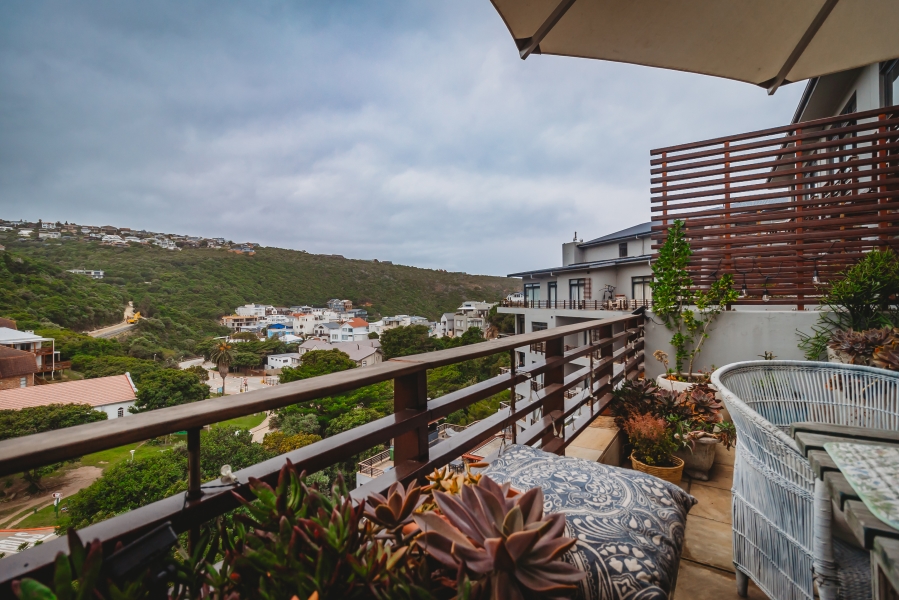 2 Bedroom Property for Sale in Herolds Bay Western Cape